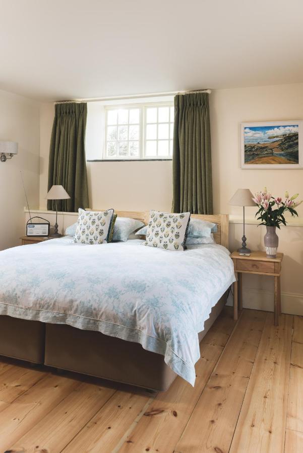 Trevigue Farm Guest House Crackington Haven Exterior photo