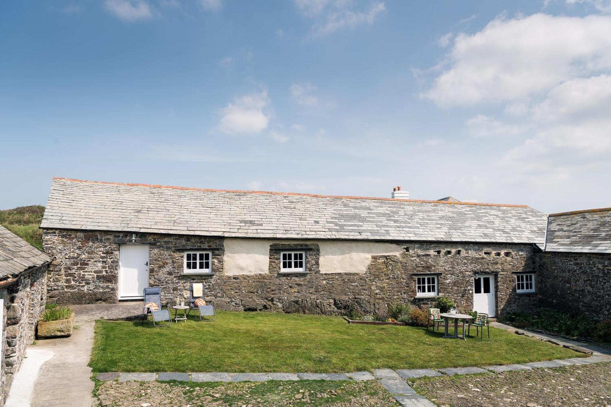 Trevigue Farm Guest House Crackington Haven Exterior photo